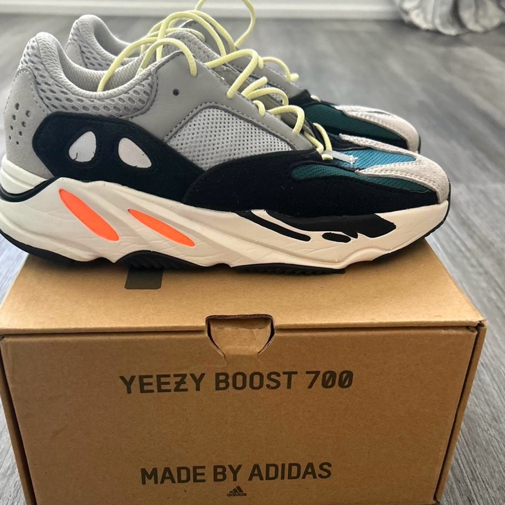 Kids Yeezys